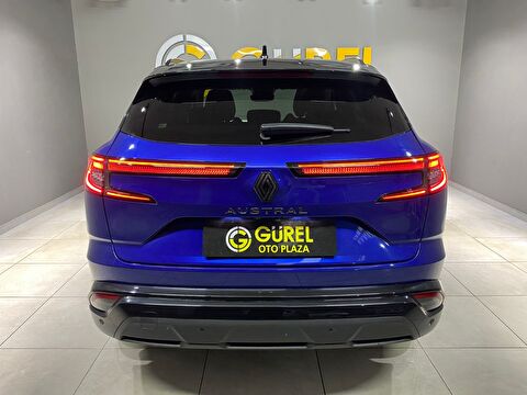 2023 MHEV Otomatik Renault Austral Mavi Gürel Tasarım Aksesuar Otomotiv San. Tic. Ltd. Şti.