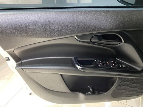 2020 Dizel Manuel Fiat Egea Beyaz Gürel Tasarım Aksesuar Otomotiv San. Tic. Ltd. Şti.