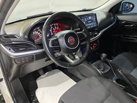 2020 Dizel Manuel Fiat Egea Beyaz Gürel Tasarım Aksesuar Otomotiv San. Tic. Ltd. Şti.