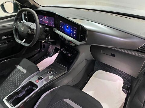 2025 Benzin Otomatik Opel Mokka Gri Gürel Tasarım Aksesuar Otomotiv San. Tic. Ltd. Şti.