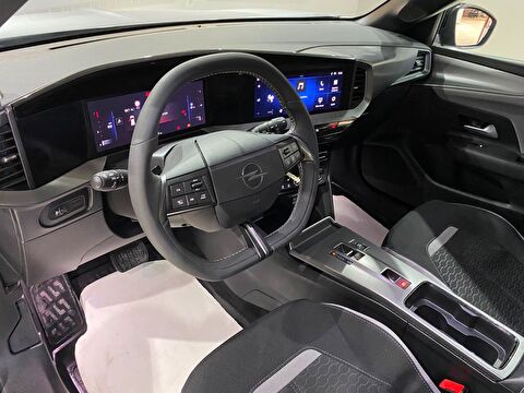 2025 Benzin Otomatik Opel Mokka Gri Gürel Tasarım Aksesuar Otomotiv San. Tic. Ltd. Şti.