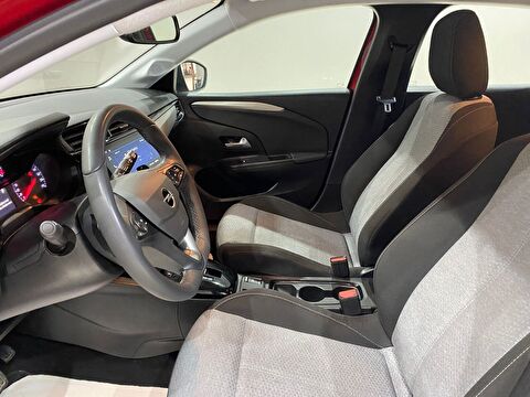 2025 Benzin Otomatik Opel Corsa Kırmızı Gürel Tasarım Aksesuar Otomotiv San. Tic. Ltd. Şti.