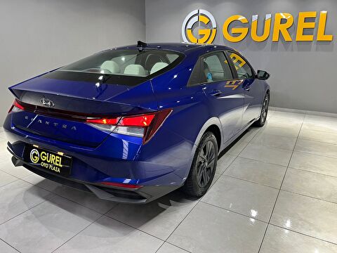 2021 Benzin Otomatik Hyundai Elantra Mavi Gürel Tasarım Aksesuar Otomotiv San. Tic. Ltd. Şti.
