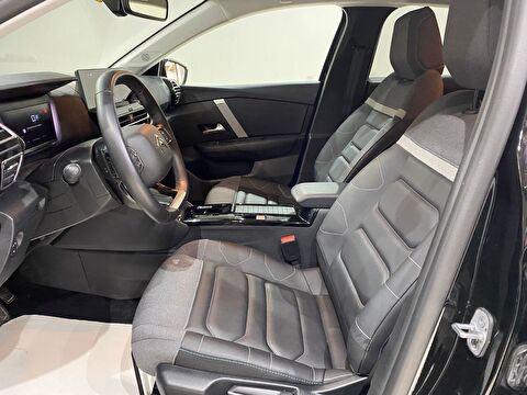 2024 Benzin Otomatik Citroen C4 Siyah Gürel Tasarım Aksesuar Otomotiv San. Tic. Ltd. Şti.