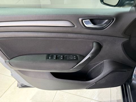 2021 Benzin Otomatik Renault Megane Gri Gürel Tasarım Aksesuar Otomotiv San. Tic. Ltd. Şti.