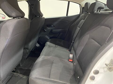 TaksitliOto.Net | 2.El Renault Taliant Sedan 1.0 SCE Joy | Manuel & Benzin | Beyaz | İzmir.2el 2022 Benzin Manuel Renault Taliant Beyaz Gürel Tasarım Aksesuar Otomotiv San. Tic. Ltd. Şti.