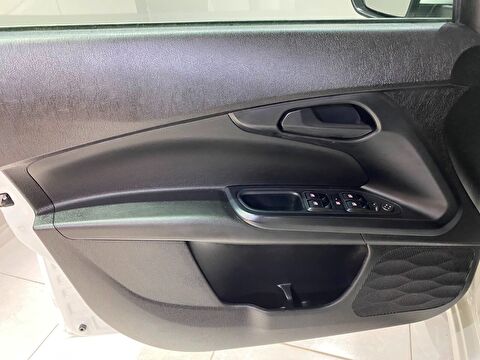 2020 Dizel Manuel Fiat Egea Beyaz Gürel Tasarım Aksesuar Otomotiv San. Tic. Ltd. Şti.