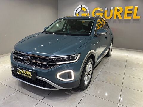 2022 Benzin Otomatik Volkswagen T-Roc Mavi Gürel Tasarım Aksesuar Otomotiv San. Tic. Ltd. Şti.