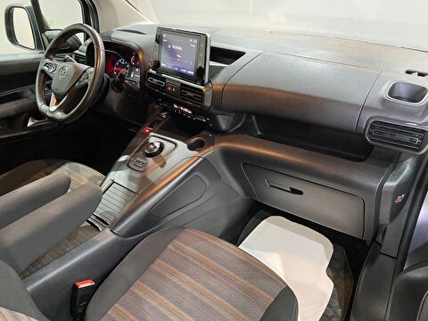 2023 Dizel Otomatik Opel Combo Gri Gürel Tasarım Aksesuar Otomotiv San. Tic. Ltd. Şti.