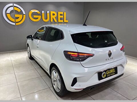 2024 Benzin Otomatik Renault Clio Beyaz Gürel Tasarım Aksesuar Otomotiv San. Tic. Ltd. Şti.