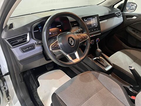 2024 Benzin Otomatik Renault Clio Beyaz Gürel Tasarım Aksesuar Otomotiv San. Tic. Ltd. Şti.