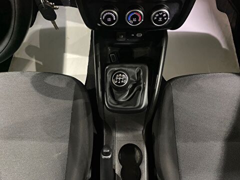 2021 Dizel Manuel Fiat Egea Beyaz Gürel Tasarım Aksesuar Otomotiv San. Tic. Ltd. Şti.