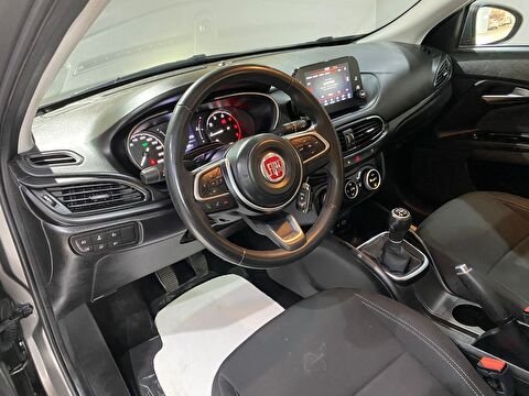 2023 Dizel Manuel Fiat Egea Gri Gürel Tasarım Aksesuar Otomotiv San. Tic. Ltd. Şti.