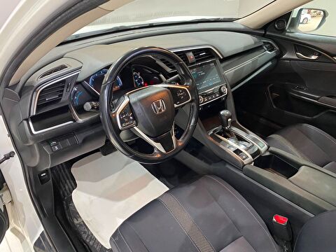2019 Benzin Otomatik Honda Civic Beyaz Gürel Tasarım Aksesuar Otomotiv San. Tic. Ltd. Şti.