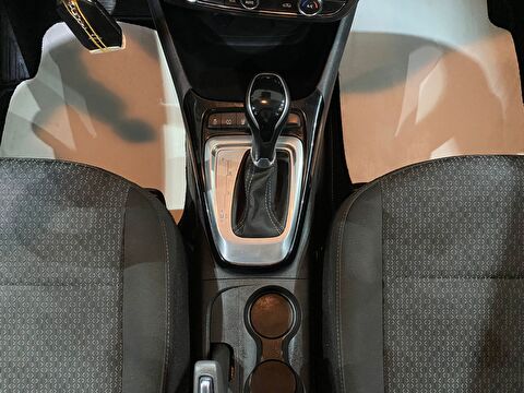 2022 Benzin Otomatik Opel Crossland Mavi Gürel Tasarım Aksesuar Otomotiv San. Tic. Ltd. Şti.