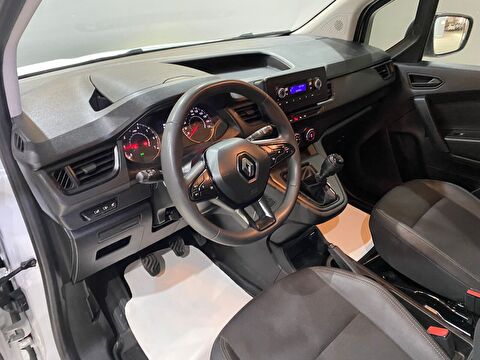 2024 Dizel Manuel Renault Kangoo  Beyaz Gürel Tasarım Aksesuar Otomotiv San. Tic. Ltd. Şti.