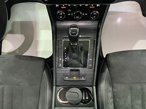 2022 Benzin Otomatik Skoda Superb Gri Gürel Tasarım Aksesuar Otomotiv San. Tic. Ltd. Şti.