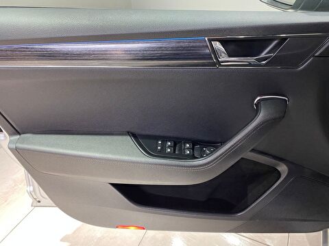 2022 Benzin Otomatik Skoda Superb Gri Gürel Tasarım Aksesuar Otomotiv San. Tic. Ltd. Şti.