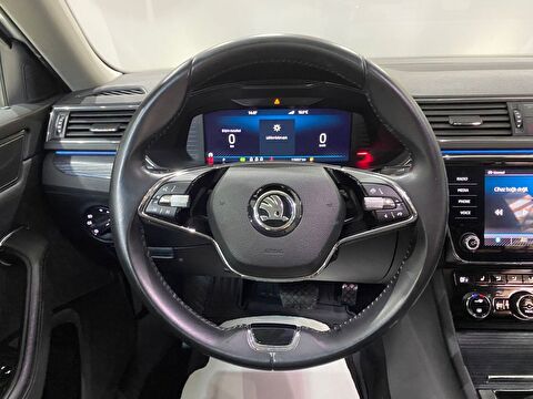 2022 Benzin Otomatik Skoda Superb Gri Gürel Tasarım Aksesuar Otomotiv San. Tic. Ltd. Şti.