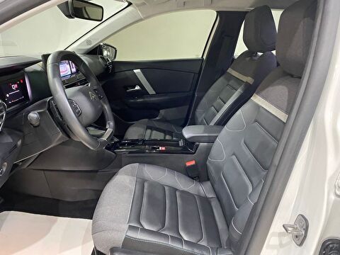 2023 Benzin Otomatik Citroen C4 Beyaz Gürel Tasarım Aksesuar Otomotiv San. Tic. Ltd. Şti.