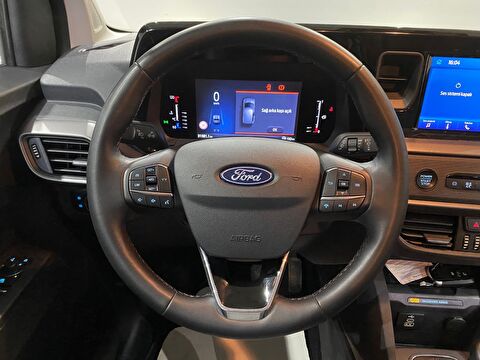 2024 Dizel Manuel Ford Tourneo Courier Yeşil Gürel Tasarım Aksesuar Otomotiv San. Tic. Ltd. Şti.