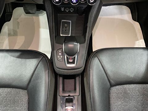 2022 Elektrik Otomatik Renault Zoe Beyaz Gürel Tasarım Aksesuar Otomotiv San. Tic. Ltd. Şti.