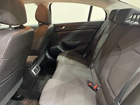 2023 Benzin Otomatik Renault Megane Gri Gürel Tasarım Aksesuar Otomotiv San. Tic. Ltd. Şti.