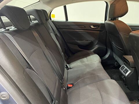 2023 Benzin Otomatik Renault Megane Gri Gürel Tasarım Aksesuar Otomotiv San. Tic. Ltd. Şti.