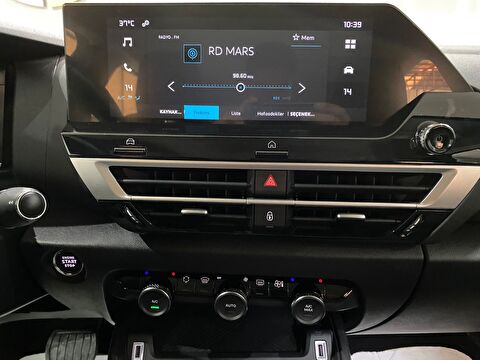 2022 Benzin Otomatik Citroen C4 Gri Gürel Tasarım Aksesuar Otomotiv San. Tic. Ltd. Şti.