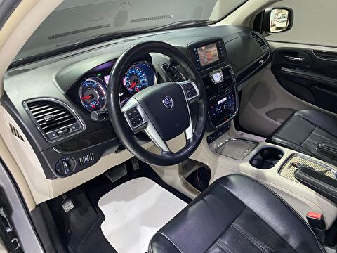 2013 Dizel Otomatik Lancia Voyager Gri Gürel Tasarım Aksesuar Otomotiv San. Tic. Ltd. Şti.