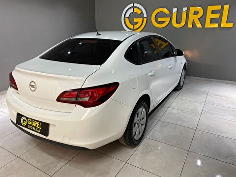 2018 Benzin Manuel Opel Astra Beyaz Gürel Tasarım Aksesuar Otomotiv San. Tic. Ltd. Şti.