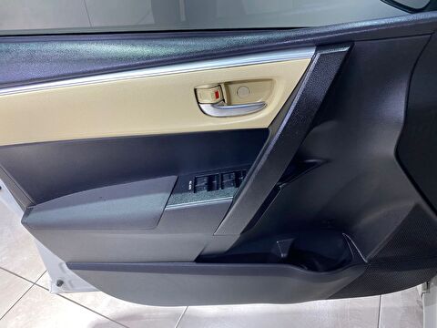 2016 Benzin Manuel Toyota Corolla Beyaz Gürel Tasarım Aksesuar Otomotiv San. Tic. Ltd. Şti.