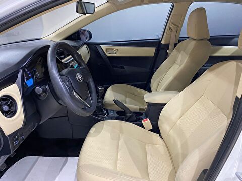 2016 Benzin Manuel Toyota Corolla Beyaz Gürel Tasarım Aksesuar Otomotiv San. Tic. Ltd. Şti.