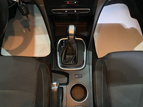 2021 Dizel Otomatik Renault Megane Beyaz Gürel Tasarım Aksesuar Otomotiv San. Tic. Ltd. Şti.