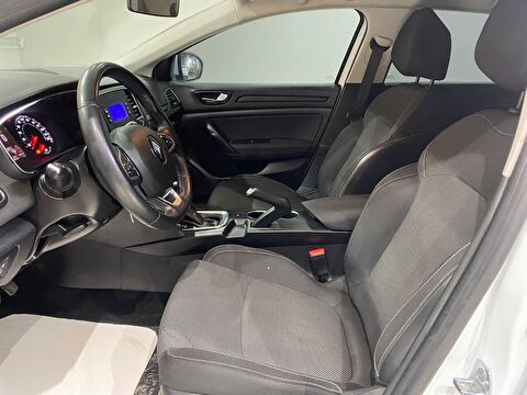 2021 Dizel Otomatik Renault Megane Beyaz Gürel Tasarım Aksesuar Otomotiv San. Tic. Ltd. Şti.