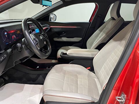 2024 Elektrik Otomatik Renault Megane E-Tech Kırmızı Gürel Tasarım Aksesuar Otomotiv San. Tic. Ltd. Şti.