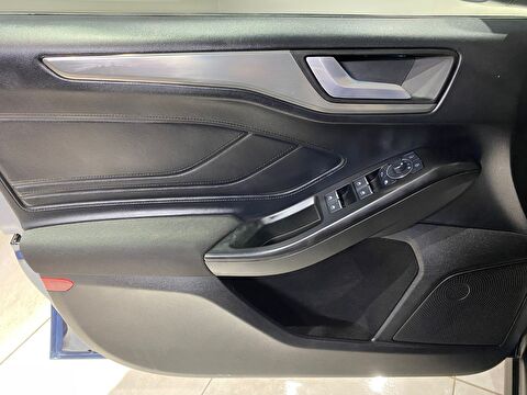 2023 Benzin Manuel Ford Focus Mavi Gürel Tasarım Aksesuar Otomotiv San. Tic. Ltd. Şti.
