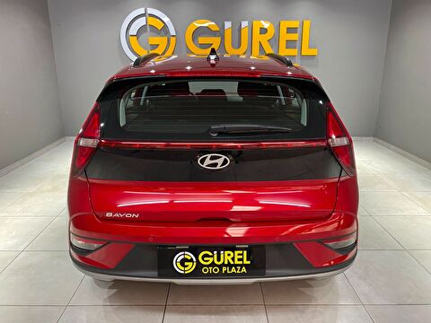 2025 Benzin Otomatik Hyundai Bayon Kırmızı Gürel Tasarım Aksesuar Otomotiv San. Tic. Ltd. Şti.
