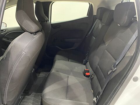 2022 Benzin Otomatik Renault Clio Beyaz Gürel Tasarım Aksesuar Otomotiv San. Tic. Ltd. Şti.