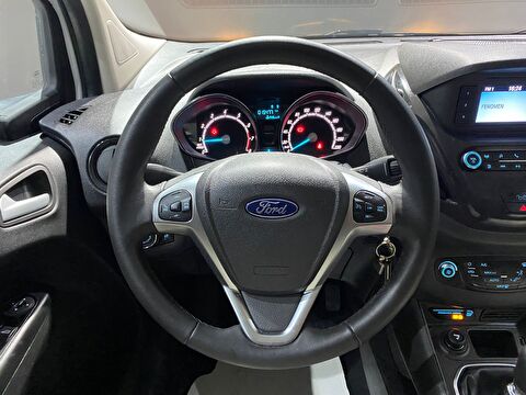 2023 Benzin Manuel Ford Tourneo Courier Beyaz Gürel Tasarım Aksesuar Otomotiv San. Tic. Ltd. Şti.