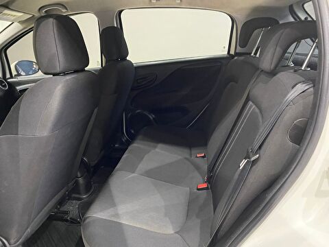 2016 Benzin Manuel Fiat Punto Beyaz Gürel Tasarım Aksesuar Otomotiv San. Tic. Ltd. Şti.