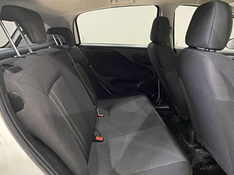 2016 Benzin Manuel Fiat Punto Beyaz Gürel Tasarım Aksesuar Otomotiv San. Tic. Ltd. Şti.