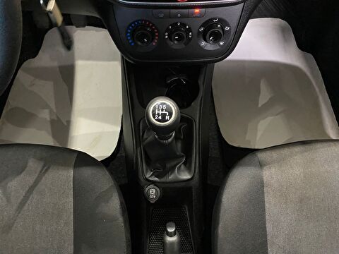 2016 Benzin Manuel Fiat Punto Beyaz Gürel Tasarım Aksesuar Otomotiv San. Tic. Ltd. Şti.