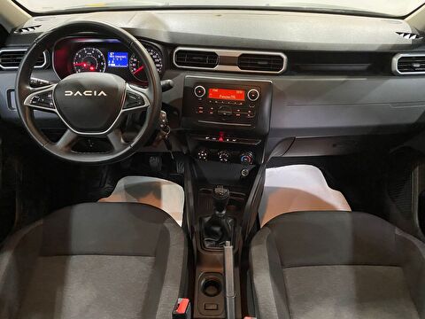 2023 Dizel Manuel Dacia Duster Yeşil Gürel Tasarım Aksesuar Otomotiv San. Tic. Ltd. Şti.