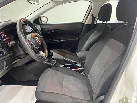 2022 Dizel Manuel Fiat Egea Beyaz Gürel Tasarım Aksesuar Otomotiv San. Tic. Ltd. Şti.