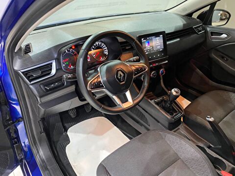 2023 Benzin Manuel Renault Clio Mavi Gürel Tasarım Aksesuar Otomotiv San. Tic. Ltd. Şti.