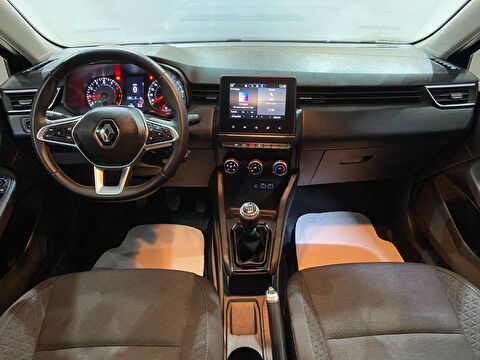 2023 Benzin Manuel Renault Clio Mavi Gürel Tasarım Aksesuar Otomotiv San. Tic. Ltd. Şti.