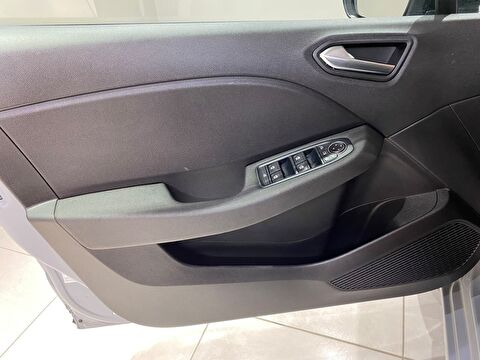 2026 Benzin Otomatik Renault Clio Gri Gürel Tasarım Aksesuar Otomotiv San. Tic. Ltd. Şti.
