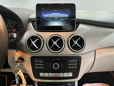 2016 Dizel Otomatik Mercedes-Benz B Serisi Gri Gürel Tasarım Aksesuar Otomotiv San. Tic. Ltd. Şti.