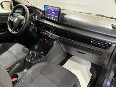 2022 Benzin Otomatik Renault Taliant Gri Gürel Tasarım Aksesuar Otomotiv San. Tic. Ltd. Şti.